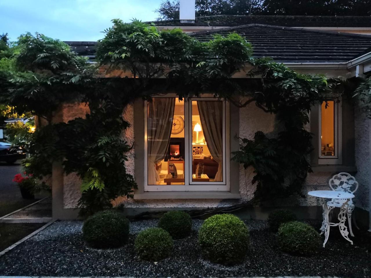 Sea Dew B&B Tullamore Eksteriør bilde